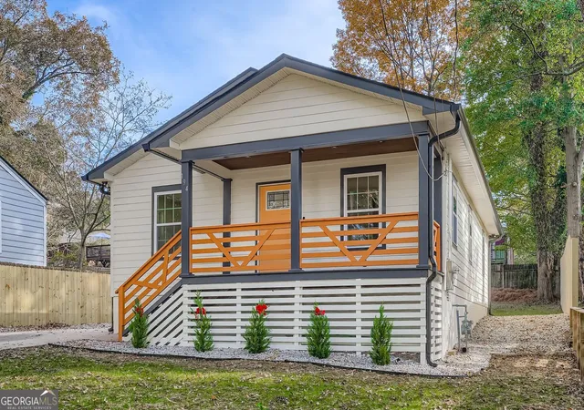 Photo 3 of Single family home for sale at 194 Dearborn St Se, Atlanta, GA 30317 | MLS# 10797243 | Listing updated on 2026-08-14