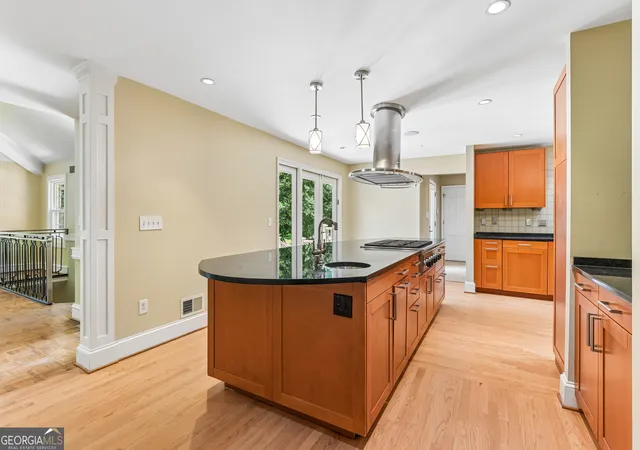 Photo 1 of Single family home for sale at 3135 Spalding Dr, Sandy Springs, GA 30350 | MLS# 10800235 | Listing updated on 2026-10-03