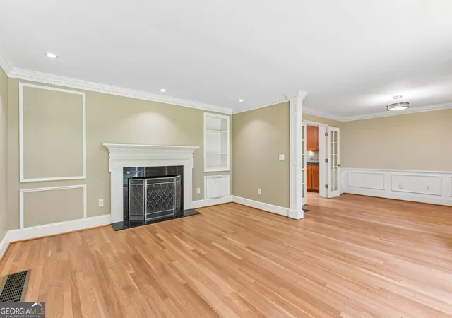 Photo 2 of Single family home for sale at 3135 Spalding Dr, Sandy Springs, GA 30350 | MLS# 10800235 | Listing updated on 2026-10-03