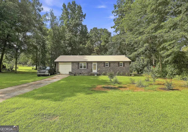2nd image of 168 Glover Cir, Newnan, GA 30263 | MLS# 10814795