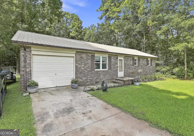 5th image of 168 Glover Cir, Newnan, GA 30263 | MLS# 10814795