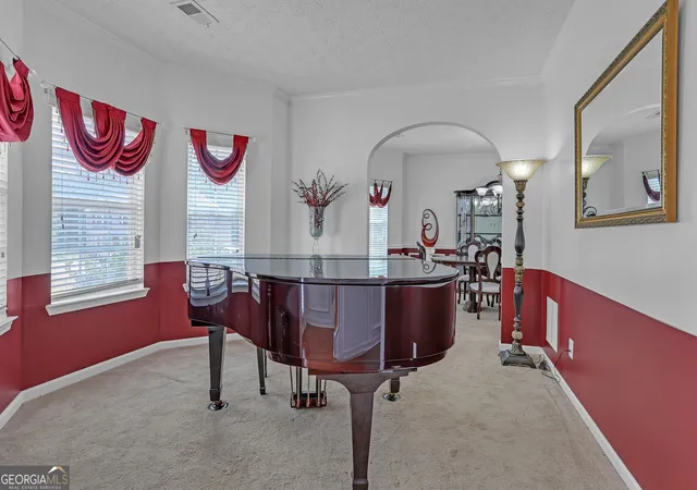 3rd image of 605 Harris Ct, Conyers, GA 30012 | MLS# 10734437