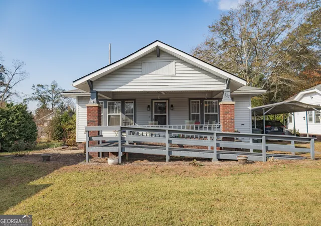 Homes for sale in Millen, GA | 727 Harvey St, Millen, GA 30442 | MLS# 10659784