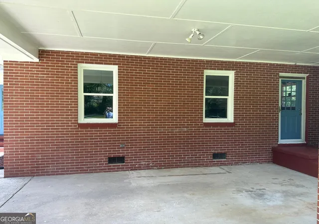 2nd image of 1300 Stonewall St, Dublin, GA 31021 | MLS# 10815001