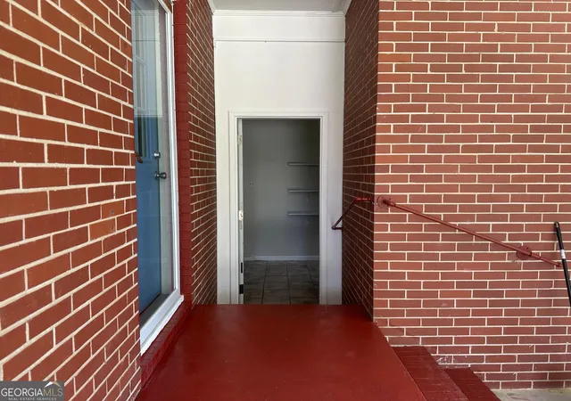4th image of 1300 Stonewall St, Dublin, GA 31021 | MLS# 10815001