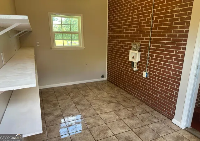 5th image of 1300 Stonewall St, Dublin, GA 31021 | MLS# 10815001