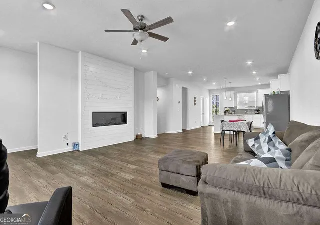 Photo 2 of Townhouse for sale at 3535 Senna Rd, Duluth, GA 30096 | MLS# 10821477 | Listing updated on 2026-08-21