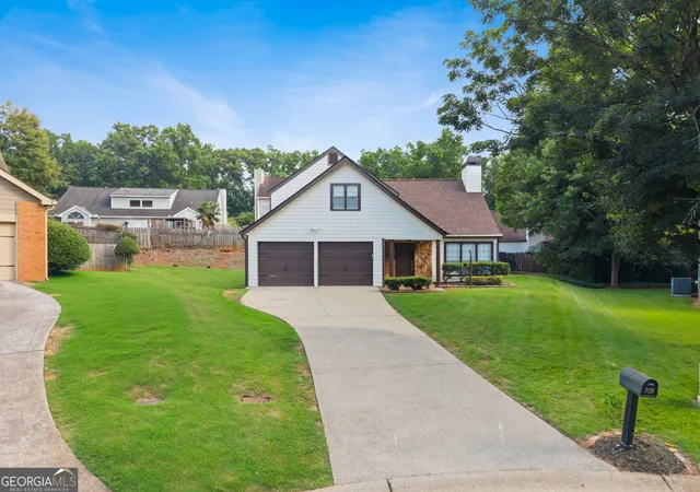 Homes for sale in Marietta, GA | 920 Cobb Pl Manor Dr, Marietta, GA 30066 | MLS# 10797799