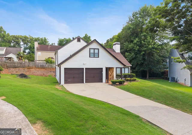 Homes for sale in Marietta, GA | 920 Cobb Pl Manor Dr, Marietta, GA 30066 | MLS# 10797799