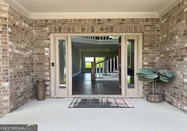3rd image of 5296 Cheval Rue Ct, Suwanee, GA 30024 | MLS# 10808997