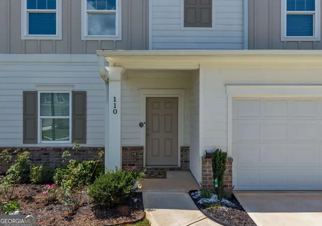 2nd image of 110 Bantry Wy, Locust Grove, GA 30248 | MLS# 10803925