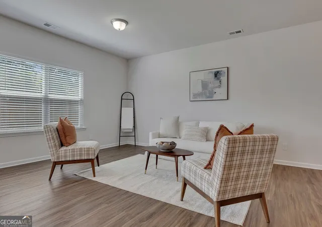 Photo 3 of Single family home for sale at 350 Cranston Dr, Ball Ground, GA 30107 | MLS# 10830751 | Listing updated on 2026-10-22