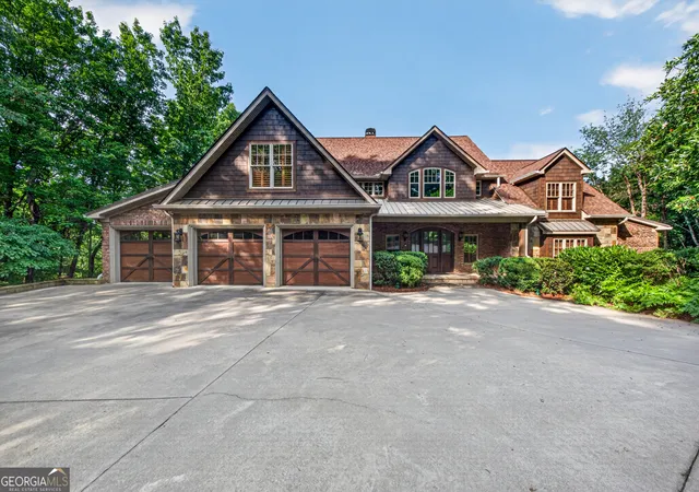 1st image of 795 Chenocetah Dr, Cornelia, GA 30531 | MLS# 10774652