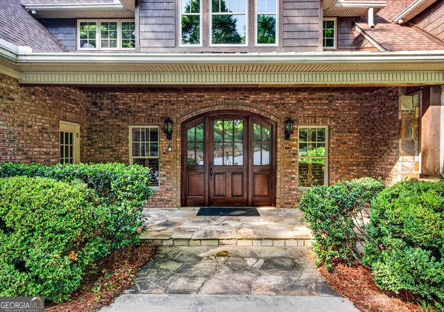 3rd image of 795 Chenocetah Dr, Cornelia, GA 30531 | MLS# 10774652