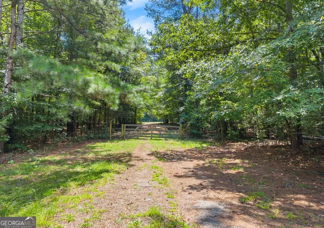 Photo 1 of Land for sale at 1097 Doster Rd, Jefferson, GA 30549 | MLS# 10836401 | Listing updated on 2026-09-14