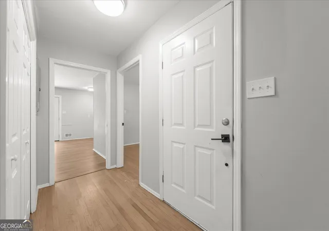 Photo 4 of Single family home for sale at 3117 Eagle Rock Rd, Augusta, GA 30909 | MLS# 10819784 | Listing updated on 2026-08-31