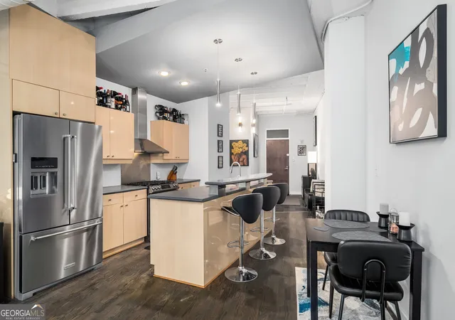 Photo 3 of Condo for sale at 805 Peachtree St Ne #318, Atlanta, GA 30308 | MLS# 10779434 | Listing updated on 2026-09-09