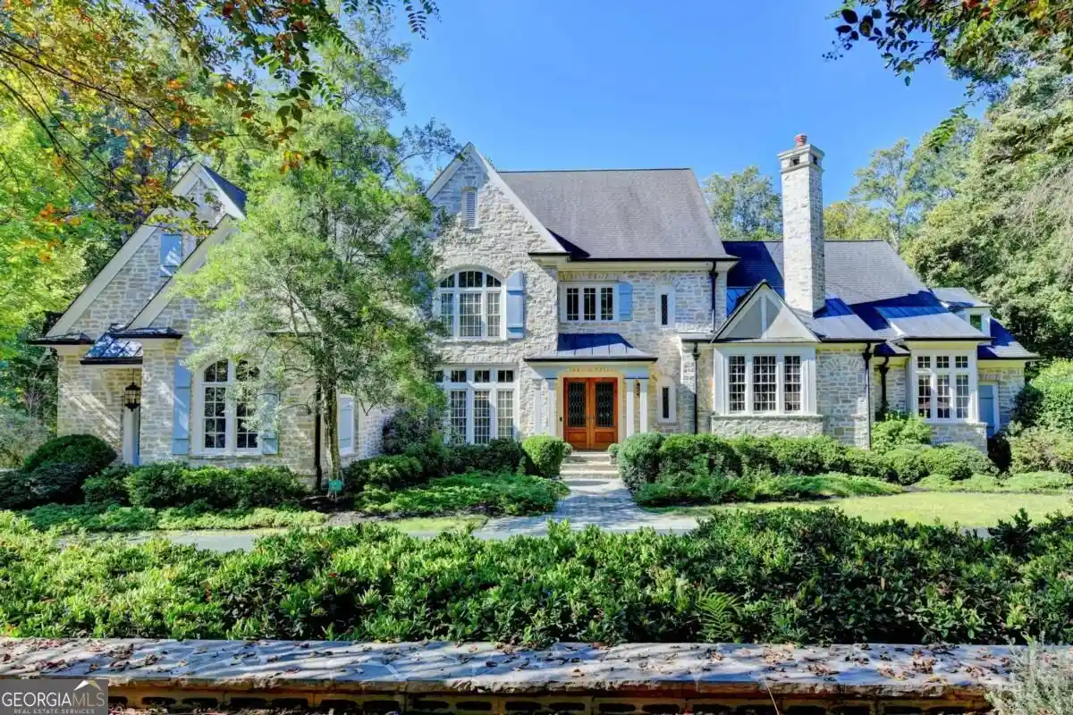 Photo 1 of Mansion for sale at 440 Old Homestead Trl, Johns Creek, GA 30097 | MLS# 10870470 | Listing updated on 2026-10-23