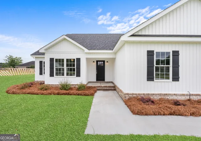 3rd image of 102 Enclave Ct #LOT 29, Statesboro, GA 30458 | MLS# 10777086