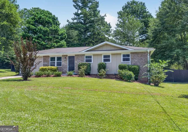 Photo 1 of Sale Pending at 2397 Sherwood Pl Sw, Marietta, GA 30008 | MLS# 10814838 | Listing updated on 2026-09-17