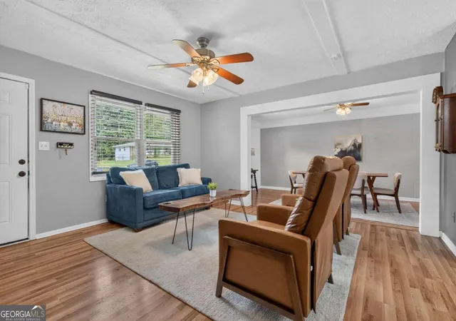 Photo 2 of Sale Pending at 2397 Sherwood Pl Sw, Marietta, GA 30008 | MLS# 10814838 | Listing updated on 2026-09-17