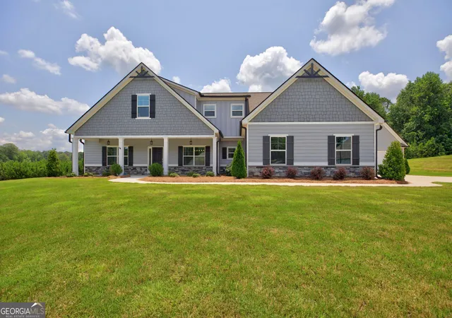 Photo 2 of Single family home for sale at 48 Starr Pl, Newnan, GA 30263 | MLS# 10799191 | Listing updated on 2026-09-02