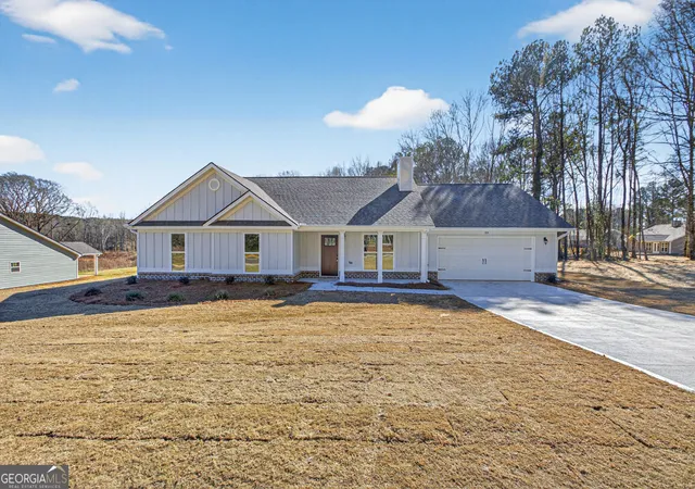 2nd image of 158 Mockingbird Ln #32, Winder, GA 30680 | MLS# 10822531