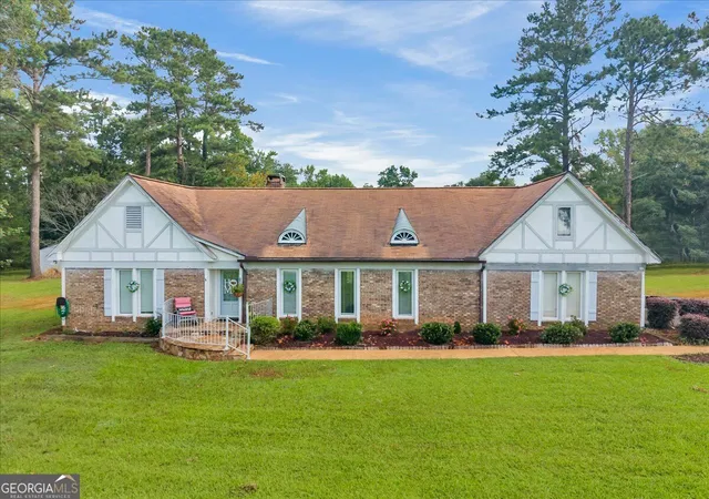 Photo 1 of Sale Pending at 232 Briarwood Cir, Americus, GA 31709 | MLS# 10825444 | Listing updated on 2026-09-04