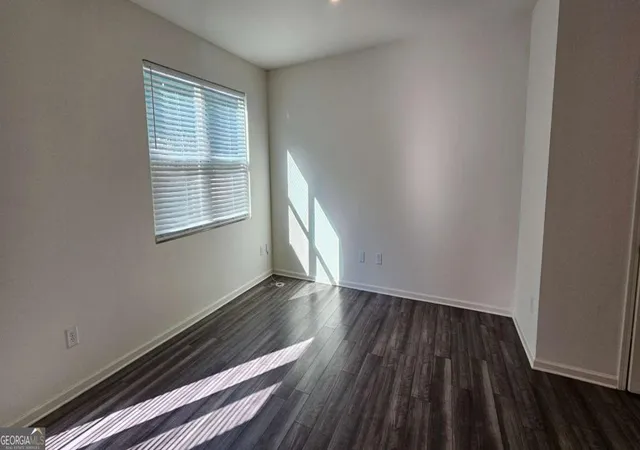 Photo 4 of Townhouse for sale at 3488 Cardinal Dr, Atlanta, GA 30331 | MLS# 10797905 | Listing updated on 2026-09-26