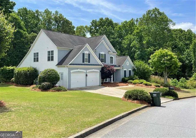 2nd image of 570 Bellemont Ct, Johns Creek, GA 30097 | MLS# 10755389