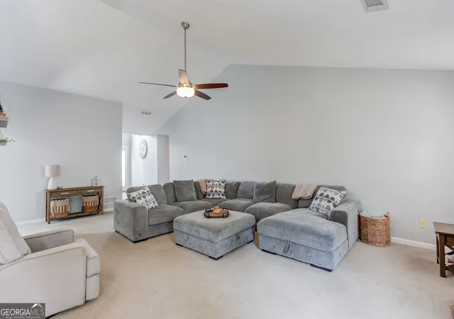 Photo 4 of Sale Pending at 3467 Hl Pond Dr, Buford, GA 30519 | MLS# 10829115 | Listing updated on 2026-09-21
