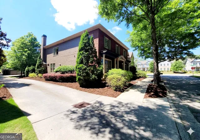 2nd image of 602 Concord Lake Ln Se, Smyrna, GA 30082 | MLS# 10777158