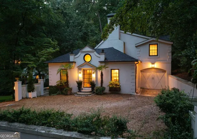 Photo 3 of Single family home for sale at 2760 Northside Dr NW, Atlanta, GA 30305 | MLS# 10807336 | Listing updated on 2026-07-30