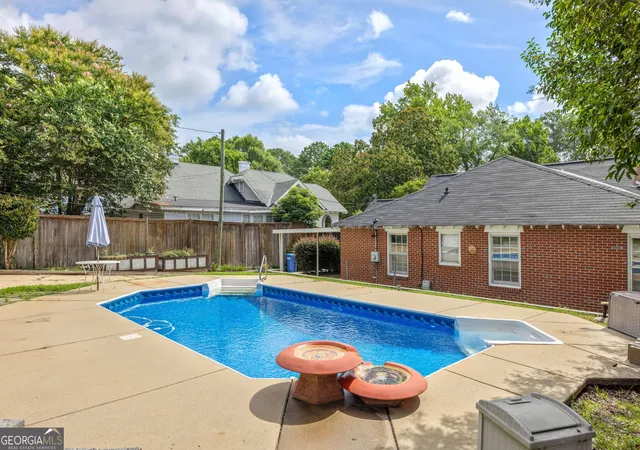 2nd image of 1545 18th Ave, Columbus, GA 31901 | MLS# 10812077