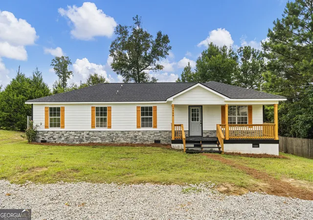 1st image of 3999 Lee Road 175, Salem, AL 36874 | MLS# 10813221