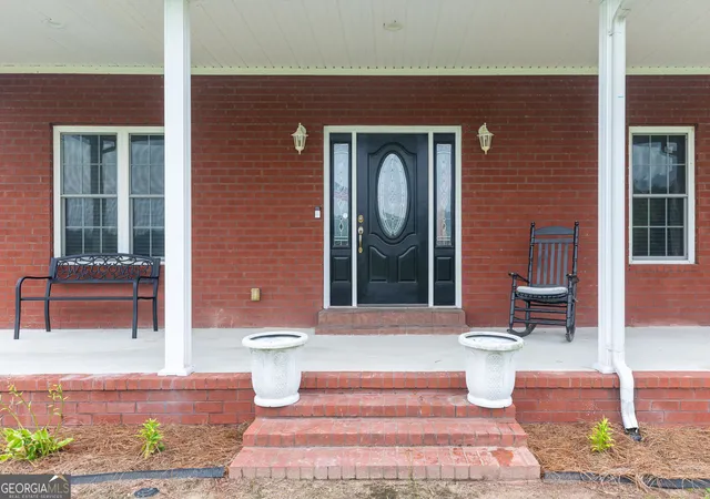 Photo 3 of Single family home for sale at 1948 Us Hwy 280 W, Reidsville, GA 30453 | MLS# 10820067 | Listing updated on 2026-09-11