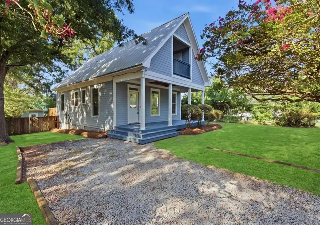 Photo 2 of Single family home for sale at 329 Ridge Ave, Athens, GA 30601 | MLS# 10827632 | Listing updated on 2026-09-14