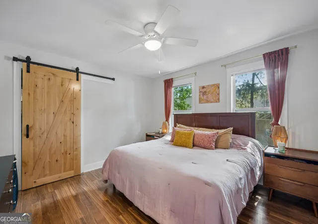 Photo 3 of Sale Pending at 1186 Vickers St SE, Atlanta, GA 30316 | MLS# 10788677 | Listing updated on 2026-09-10