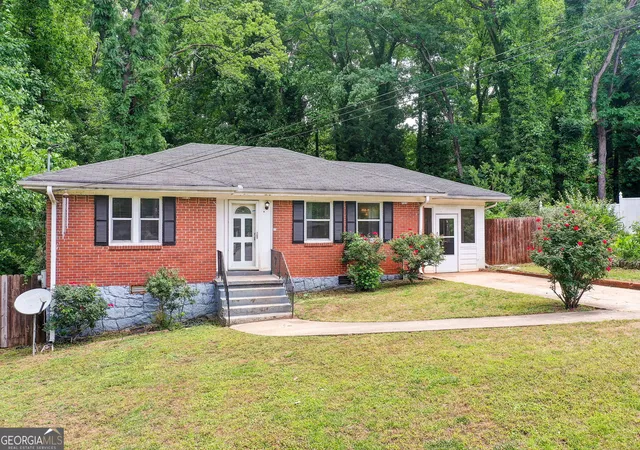 1st image of 1486 Woodfern Dr, Decatur, GA 30030 | MLS# 10832239