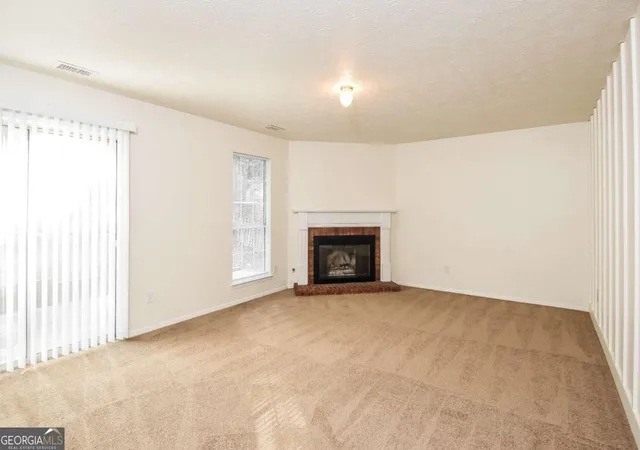 Photo 3 of Single family home for sale at 1671 Spindle Ct, Lawrenceville, GA 30044 | MLS# 10798397 | Listing updated on 2026-10-10