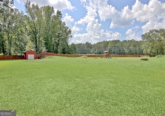 Photo 4 of Sale Pending at 115 Marion Blvd, Fayetteville, GA 30215 | MLS# 10817007 | Listing updated on 2026-09-10