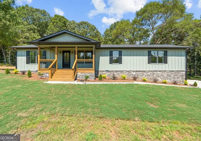 Photo 1 of Sale Pending at 17187 Ga Hwy 34, Franklin, GA 30217 | MLS# 10833745 | Listing updated on 2026-09-01