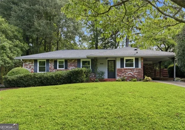 Photo 1 of Sale Pending at 1119 Arbordale Dr, Decatur, GA 30033 | MLS# 10827561 | Listing updated on 2026-08-28