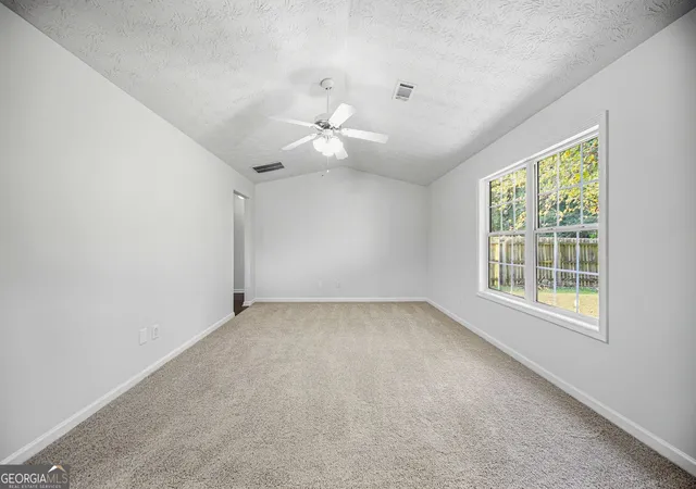 Photo 3 of Single family home for sale at 330 Dreamland Ct, Winder, GA 30680 | MLS# 10856036 | Listing updated on 2026-10-30