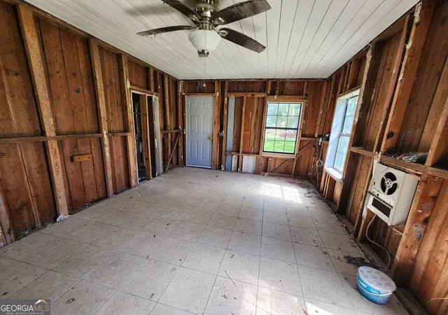 Photo 4 of Single family home for sale at 208 E Weed St, St. Marys, GA 31558 | MLS# 10800528 | Listing updated on 2026-08-30