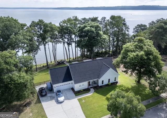 Homes for sale in Eufaula, AL | 61 Memory Ln, Eufaula, AL 36027 | MLS# 10802252