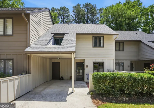 Photo 2 of Condo for sale at 2540 Cedar Canyon Dr Se, Marietta, GA 30067 | MLS# 10833953 | Listing updated on 2026-09-10