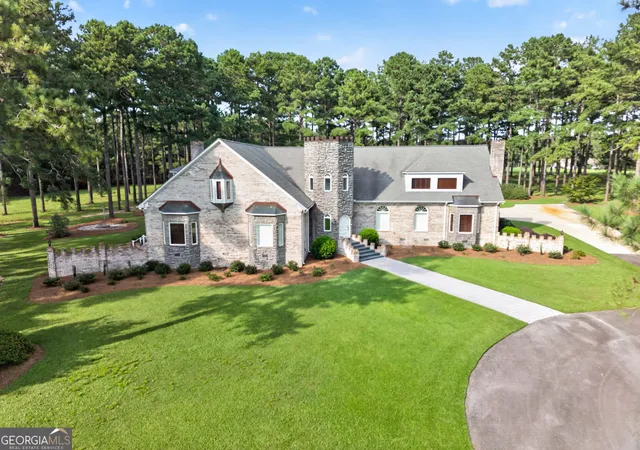 Photo 3 of Mansion for sale at 561 Chula Brookfield Rd, Chula, GA 31733 | MLS# 10828953 | Listing updated on 2026-09-21