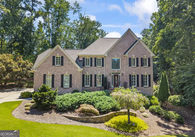 Photo 1 of Sale Pending at 991 White Oak Pass, Alpharetta, GA 30005 | MLS# 10834797 | Listing updated on 2026-09-10