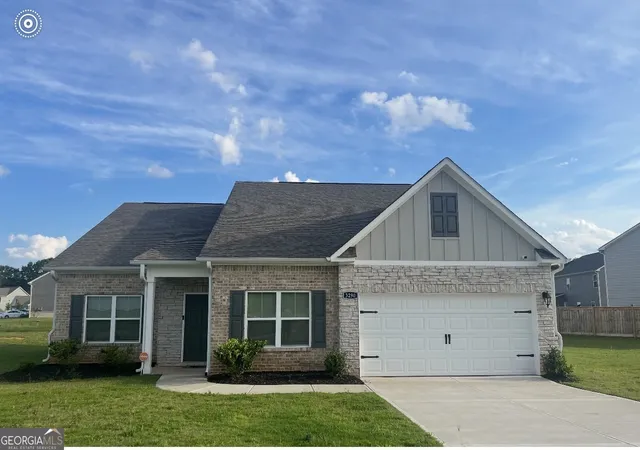 Photo 1 of Single family home for sale at 3290 Bridgewood Dr, Macon, GA 31216 | MLS# 10719945 | Listing updated on 2026-04-10
